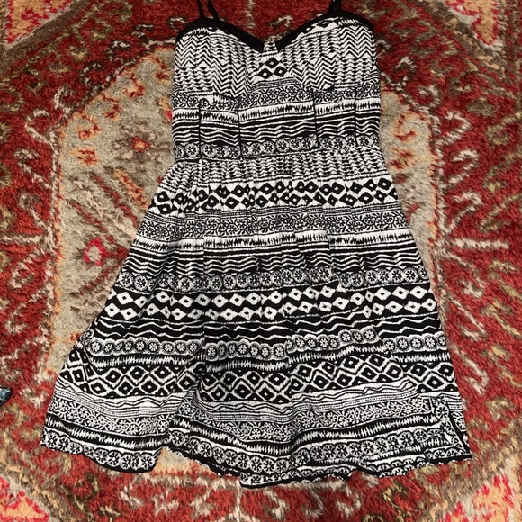 Corset(soft) Dress -with pockets! - Picture 4 of 5